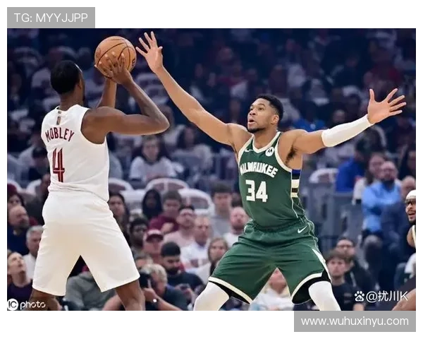 雄鹿首节火力全开狂砍40分小凯文波特与AJ格林联手助攻